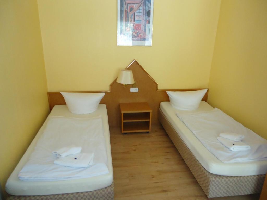 Hotel Ottersleben Magdeburk Pokoj fotografie